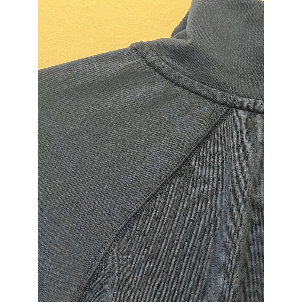 Rhone Perforated Seamless Versatility Pullover Sh… - image 8